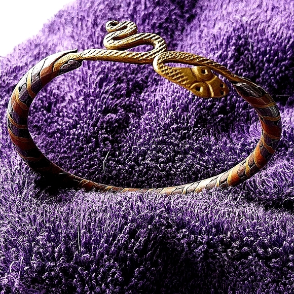 Egyptian Revival SS and Brass Tribal Bracelet - Picture 4 of 4